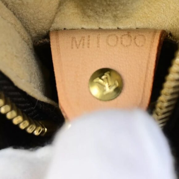 LOUIS VUITTON Logo Looping GM Shoulder Bag Monogram Leather Brown M51145 85EC883 - Picture 16 of 16